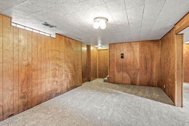 1760 Garland Lane N, Plymouth, MN 55447
