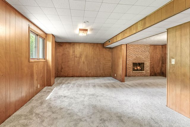 1760 Garland Lane N, Plymouth, MN 55447