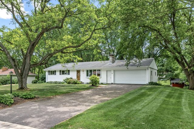 1760 Garland Lane N, Plymouth, MN 55447