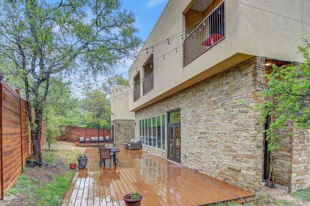 11300 Lake DR, Austin, TX 78748