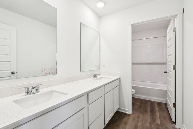 1231 Wildflower Lane, Bartlett, IL 60103