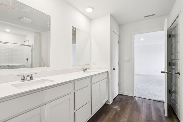 1231 Wildflower Lane, Bartlett, IL 60103