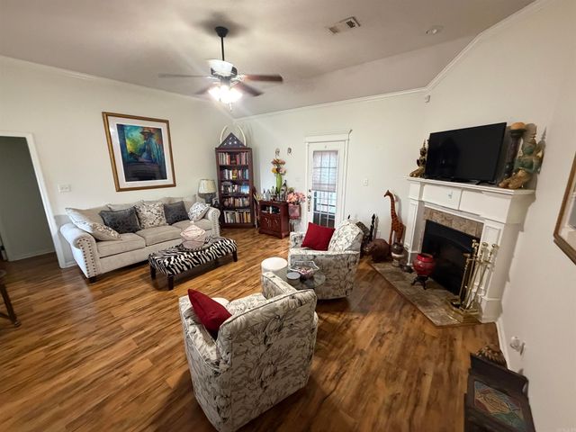 10611 Rockbrook Drive, Sherwood, AR 72120