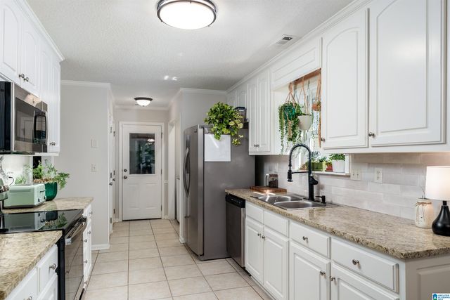 4829 ASHLEY HILL CIRCLE, Tuscaloosa, AL 35405