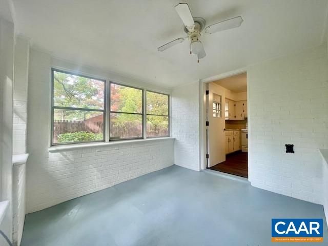 728 COLD SPRINGS RD, Stuarts Draft, VA 24477