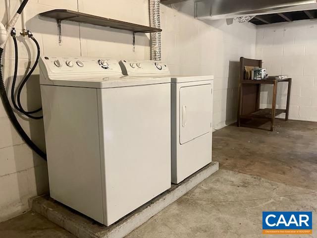 728 COLD SPRINGS RD, Stuarts Draft, VA 24477