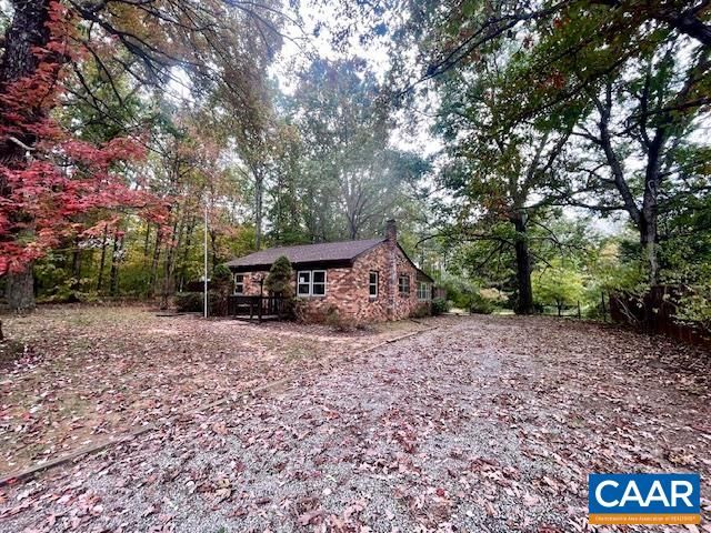 728 COLD SPRINGS RD, Stuarts Draft, VA 24477