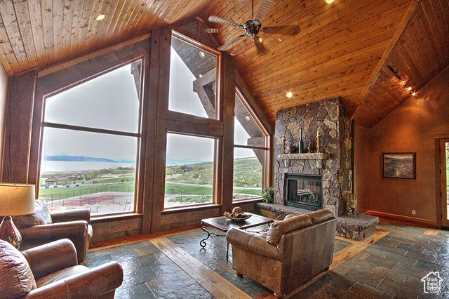 1094 Reserve Dr Unit 228, Fish Haven, ID 83287