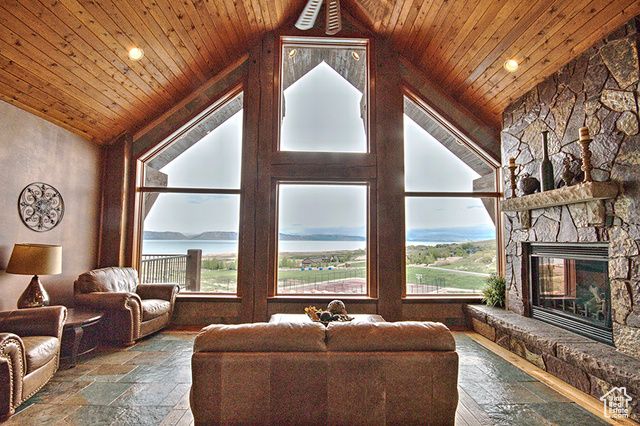 1094 Reserve Dr Unit 228, Fish Haven, ID 83287