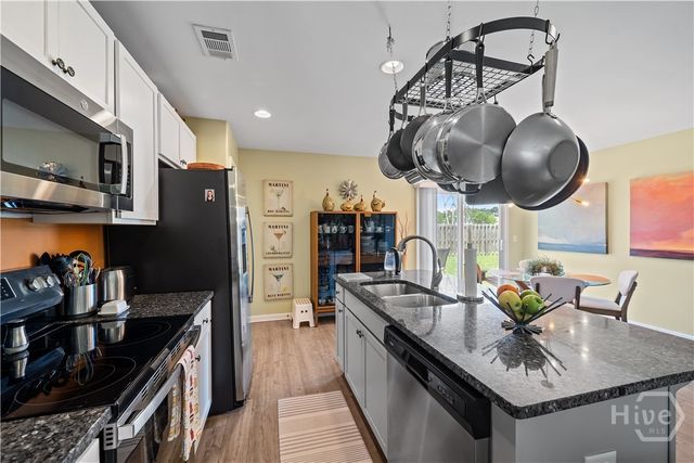139 Greystone Drive, Guyton, GA 31312