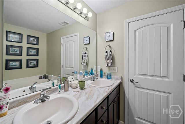139 Greystone Drive, Guyton, GA 31312