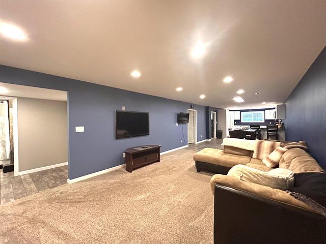 7672 Division Road, Tomah, WI 54660