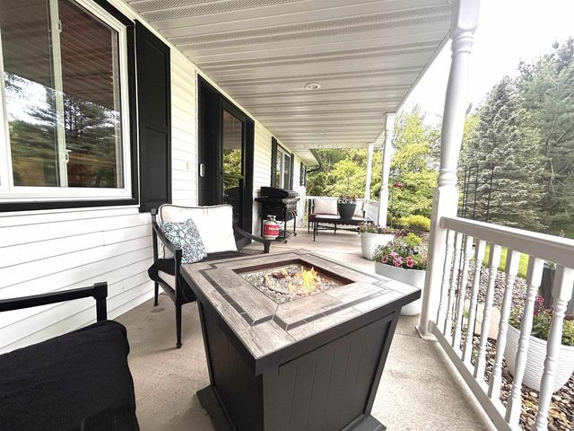 7672 Division Road, Tomah, WI 54660