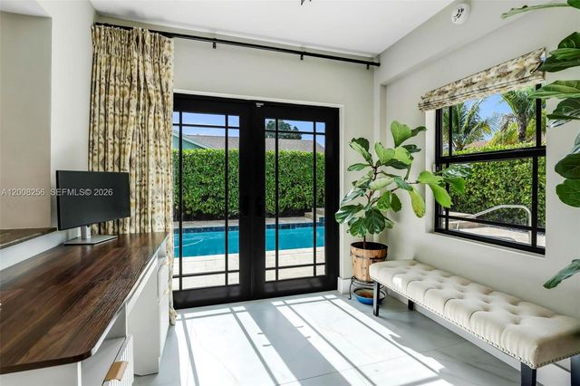 235 SE 9th St, Dania Beach, FL 33004