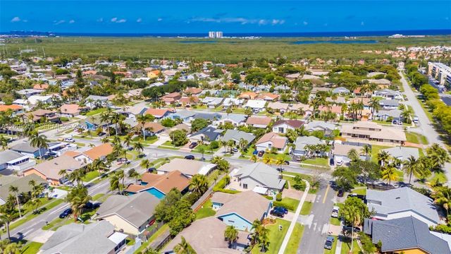 235 SE 9th St, Dania Beach, FL 33004