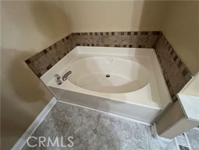 2770 W Lincoln 58, Anaheim, CA 92801