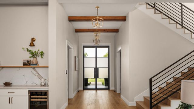 1909 W 40th ST, Austin, TX 78731