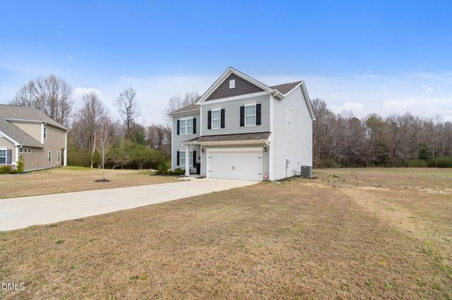 206 Clyde Dog Court, Lillington, NC 27546