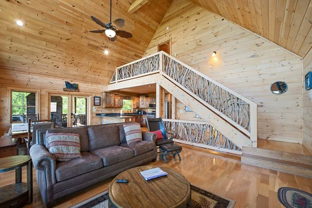 93 Stanley Ridge Drive, Morganton, GA 30560