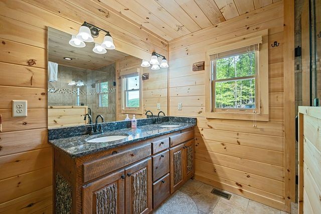 93 Stanley Ridge Drive, Morganton, GA 30560