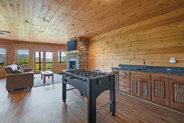 93 Stanley Ridge Drive, Morganton, GA 30560