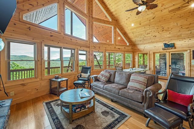 93 Stanley Ridge Drive, Morganton, GA 30560