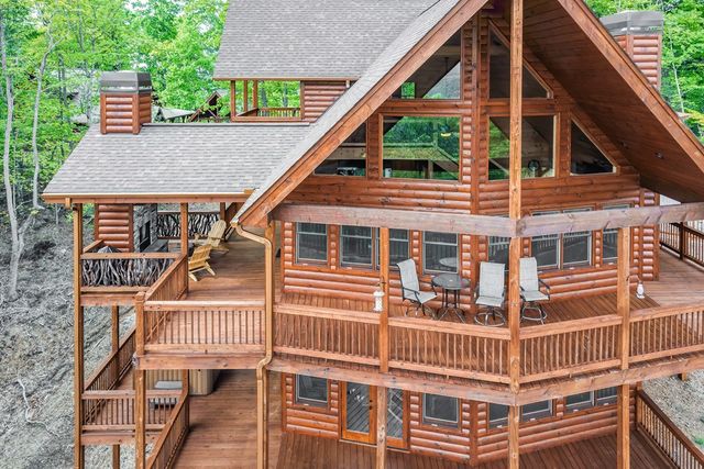 93 Stanley Ridge Drive, Morganton, GA 30560