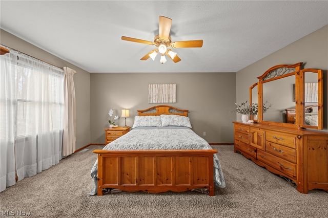 5330 Young Road, Stow, OH 44224