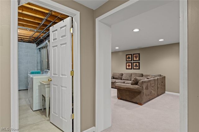 5330 Young Road, Stow, OH 44224