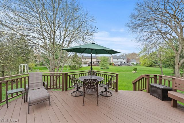 5330 Young Road, Stow, OH 44224