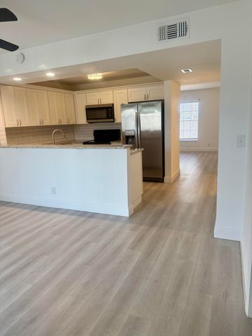 7500 NW 75th Street, Tamarac, FL 33321