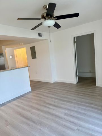 7500 NW 75th Street, Tamarac, FL 33321