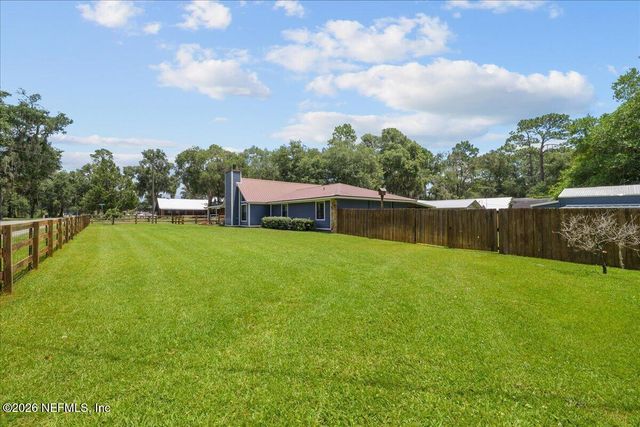 101 LISA Lane, Palatka, FL 32177