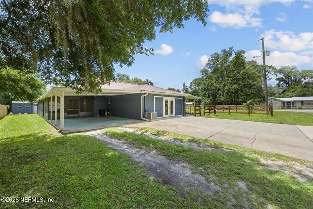 101 LISA Lane, Palatka, FL 32177
