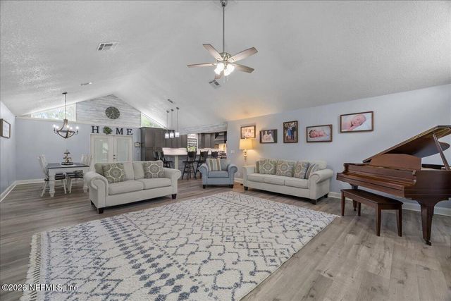 101 LISA Lane, Palatka, FL 32177