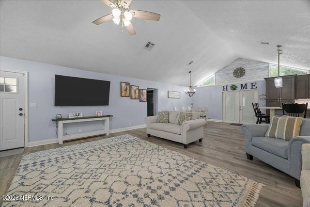 101 LISA Lane, Palatka, FL 32177