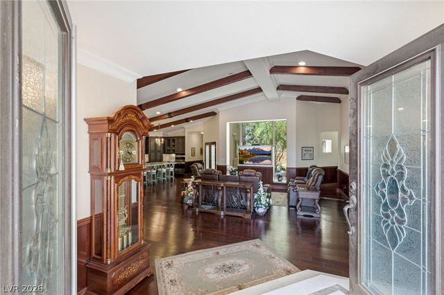 6131 Grand Teton Drive, Las Vegas, NV 89131