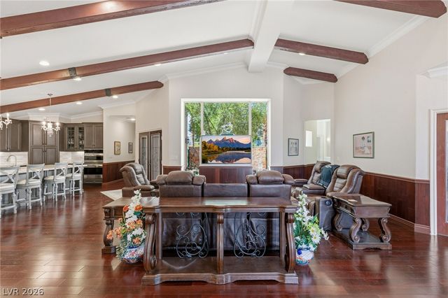 6131 Grand Teton Drive, Las Vegas, NV 89131