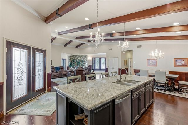 6131 Grand Teton Drive, Las Vegas, NV 89131