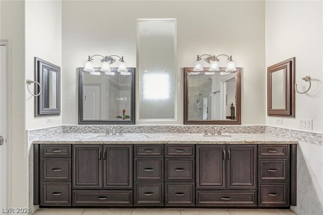 6131 Grand Teton Drive, Las Vegas, NV 89131
