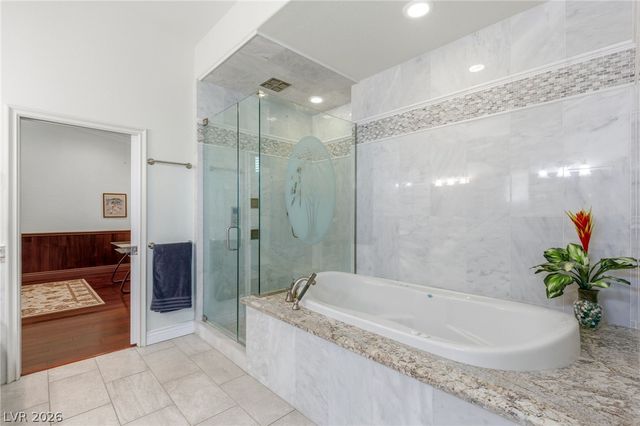 6131 Grand Teton Drive, Las Vegas, NV 89131