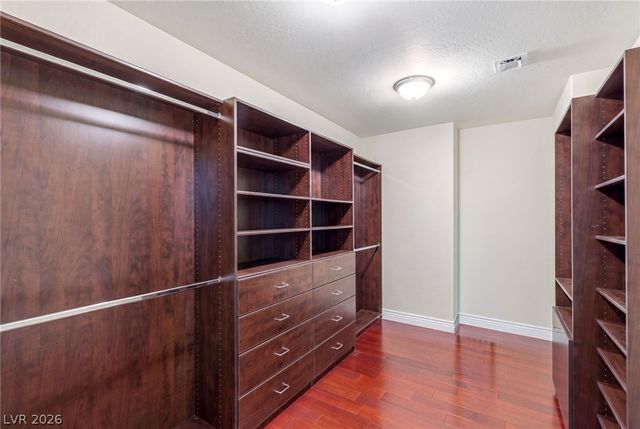 6131 Grand Teton Drive, Las Vegas, NV 89131