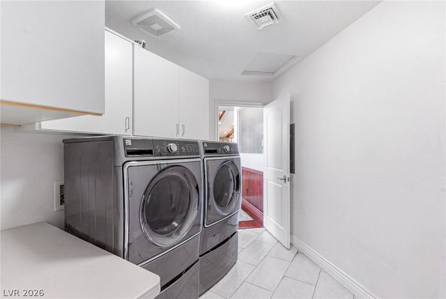 6131 Grand Teton Drive, Las Vegas, NV 89131