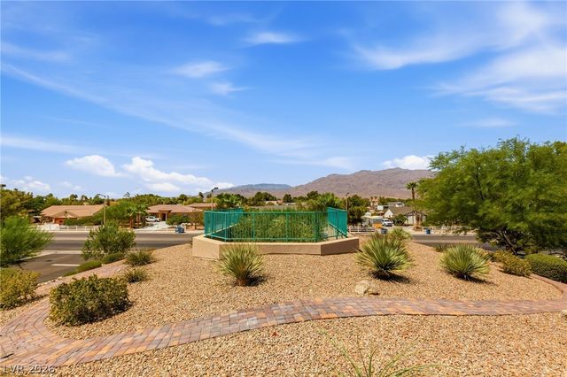 6131 Grand Teton Drive, Las Vegas, NV 89131