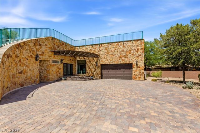 6131 Grand Teton Drive, Las Vegas, NV 89131