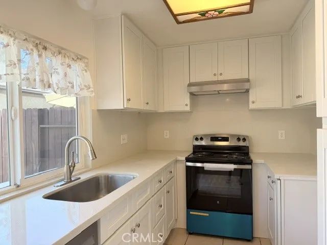 775 Hampshire, La Habra, CA 90631