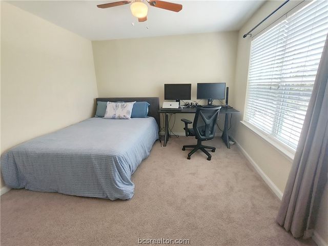 1725 Harvey Mitchell 2027, College Station, TX 77840