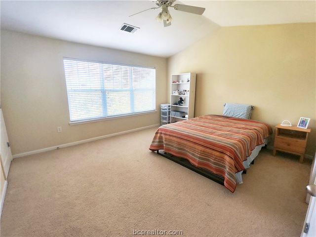 1725 Harvey Mitchell 2027, College Station, TX 77840