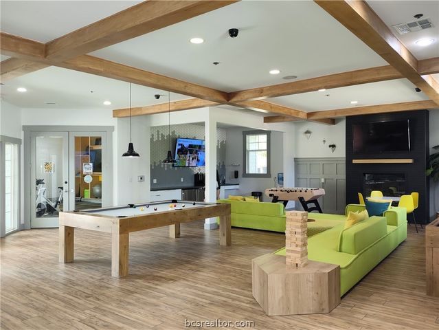 1725 Harvey Mitchell 2027, College Station, TX 77840