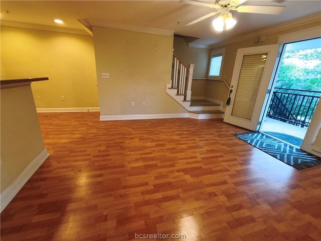 1725 Harvey Mitchell 2027, College Station, TX 77840